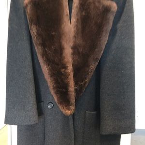 Perry Ellis Grey Wool Coat Sheared Beaver Fur Collar 12, length 50"